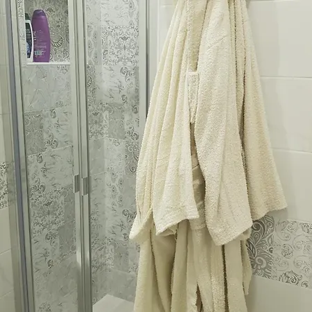 Apartament Giardinetto A Toledo Neapol